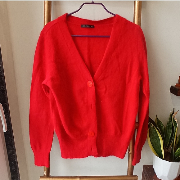♥️ Korean Hot Red Fluffy Cardigan - Picture 2 of 8